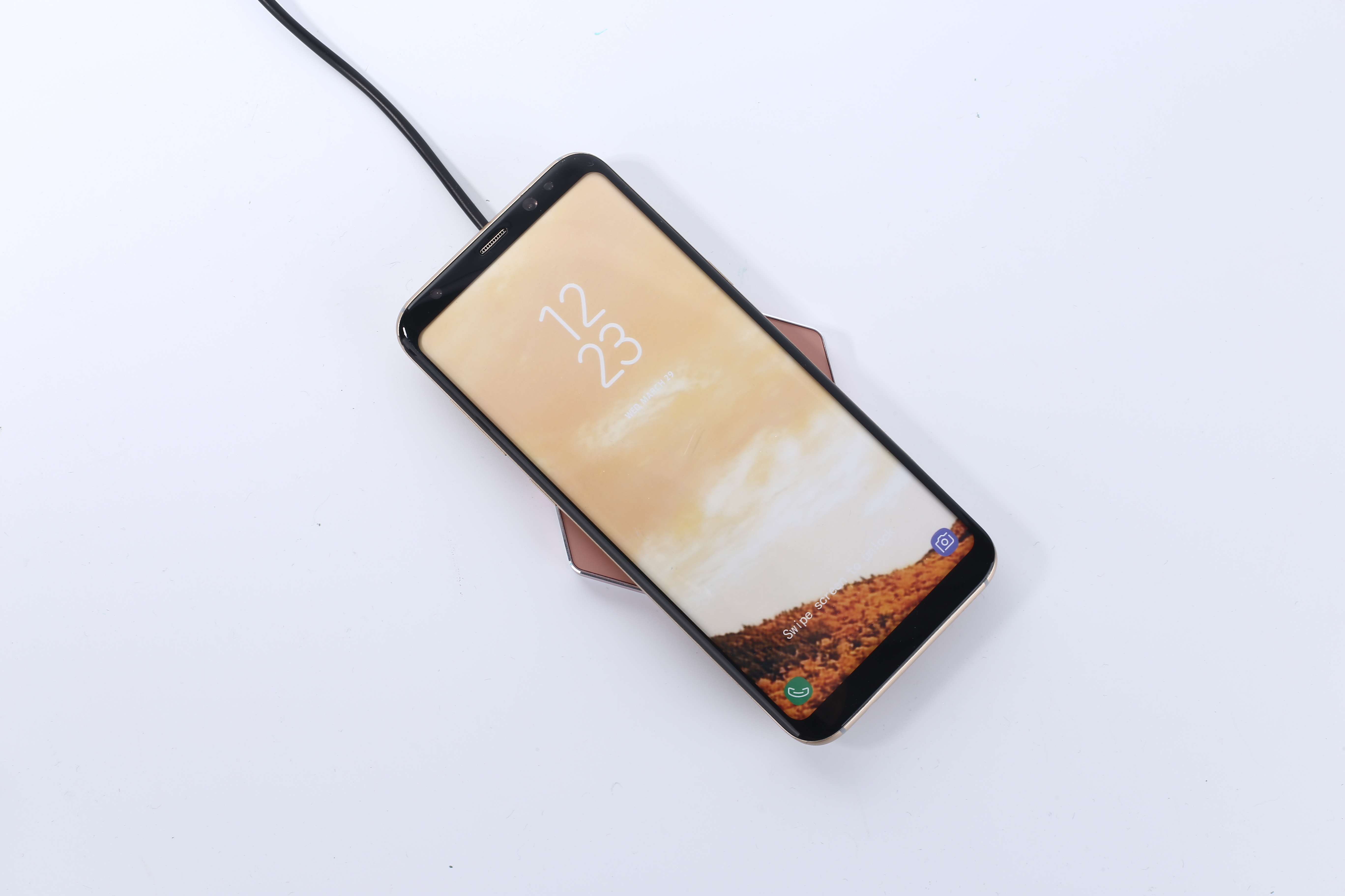 Promo Wireless Qi charger hexagone