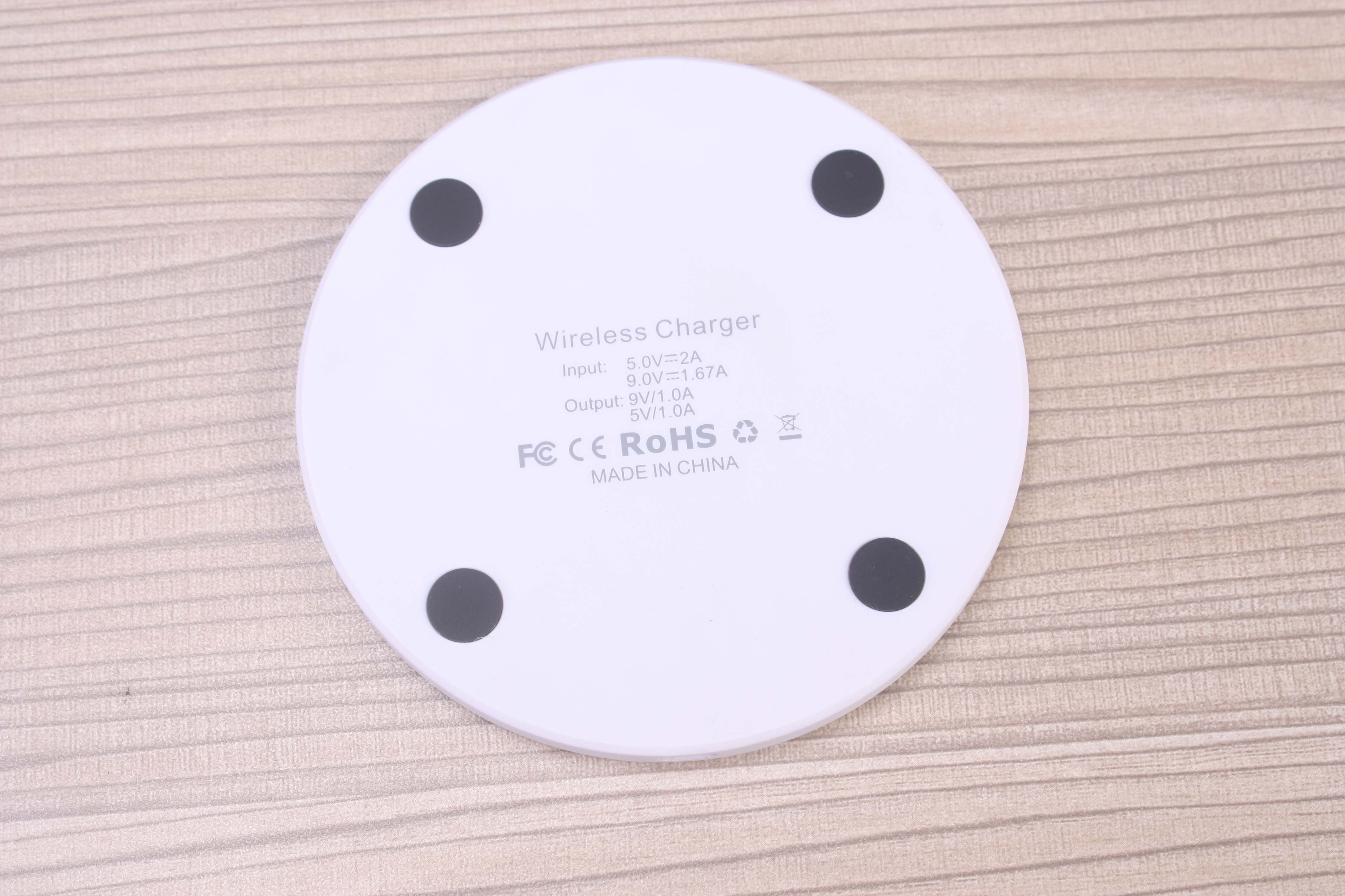Branded Wireless Qi charger round