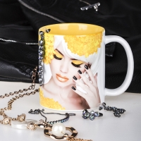 Tom Art Porcelain Mug